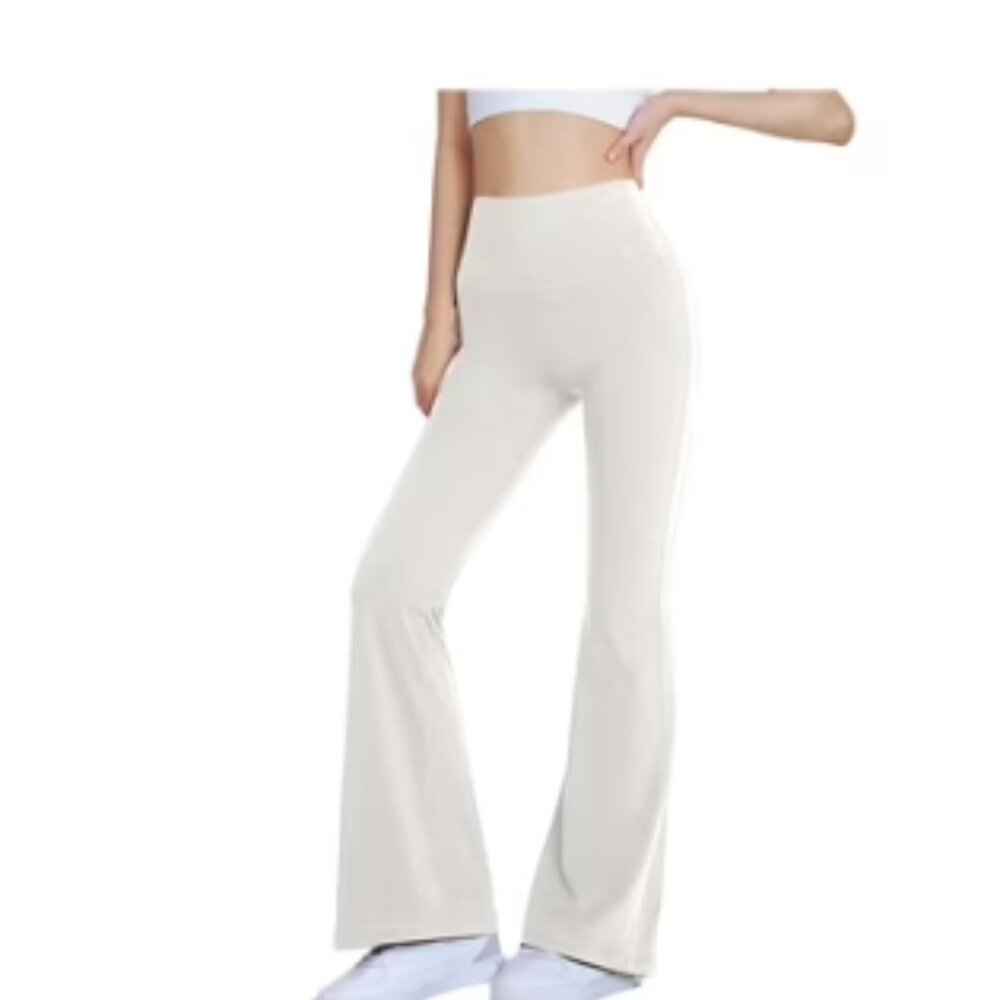 Essential Flared Leggings